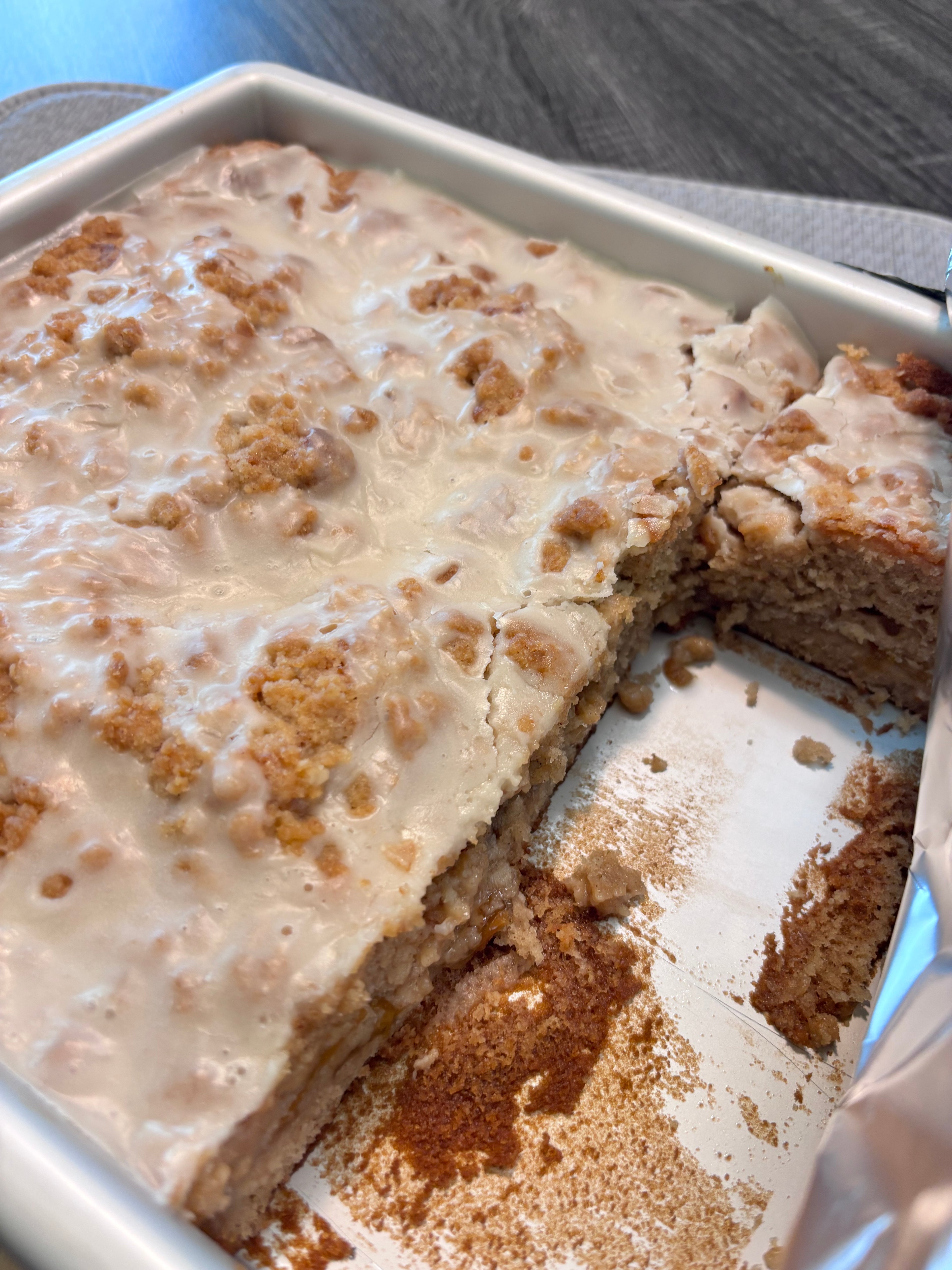 Peach Crumb Cake 🍑(Pre-Order)